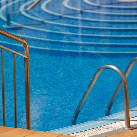 Luxury Boutique In Torres Del Sol 公寓 *