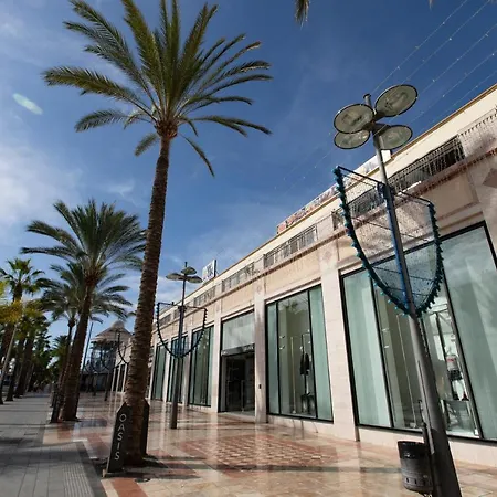 公寓 Luxury Boutique In Torres Del Sol *